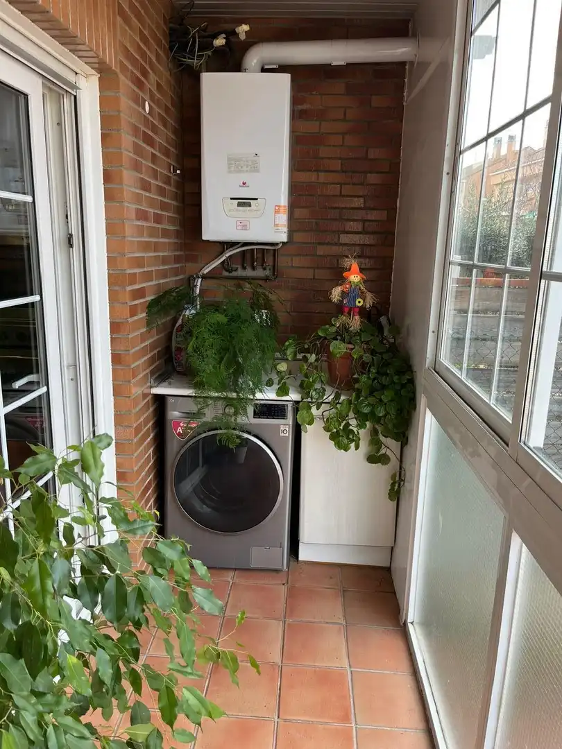 Terraza de Casa adosada en venta en Zaragoza con Aire acondicionado, Calefacción y Jardín privado