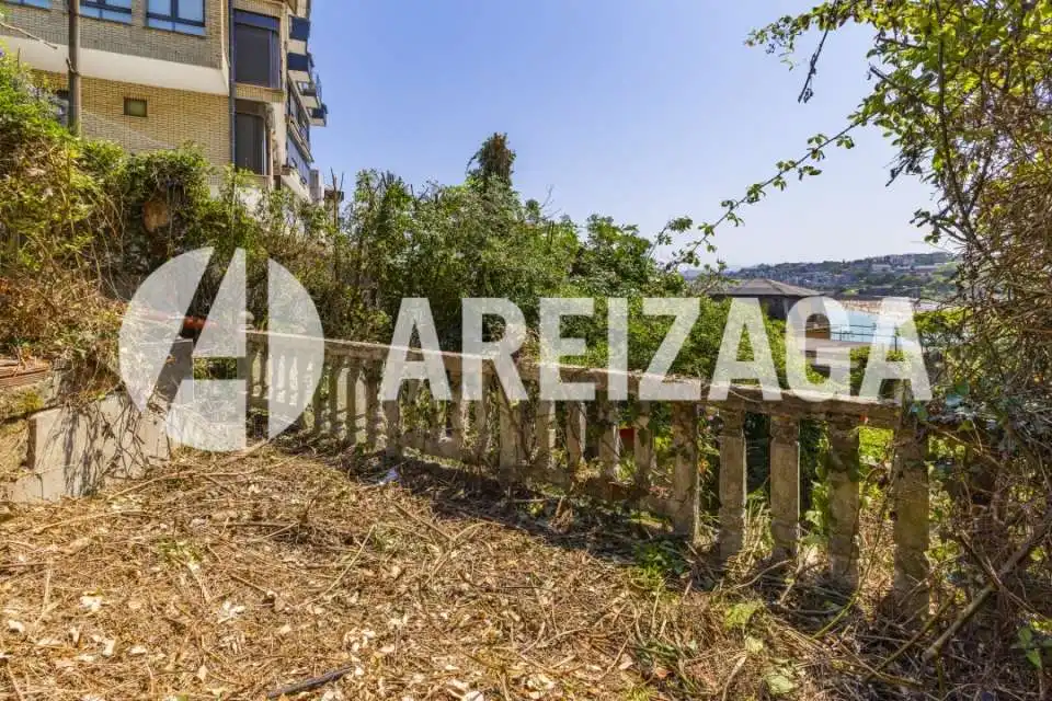 Casa o xalet en venda en Donostia - San Sebastián  amb Calefacció, Jardí privat i Terrassa