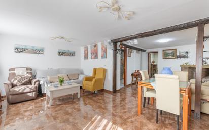 Living room of Single-family semi-detached for sale in Pinos Puente  with Terrace