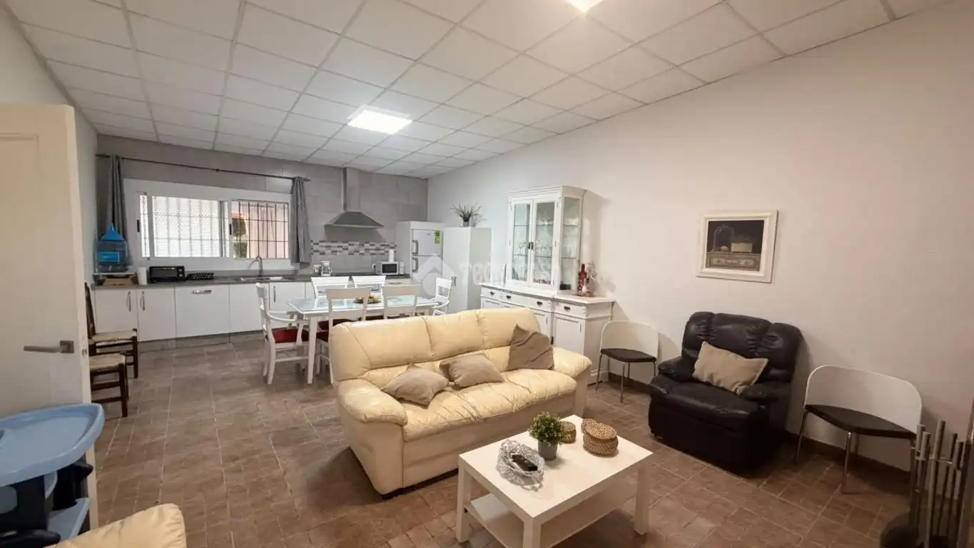 Sala d'estar de Finca rústica en venda en La Lantejuela , Sevilla
