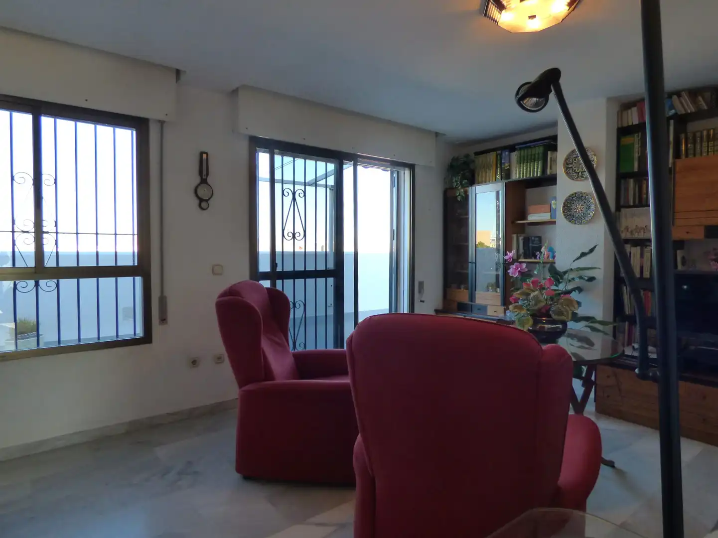 Wohnzimmer von Dachboden zum Verkauf in Cádiz mit Heizung und Terrasse