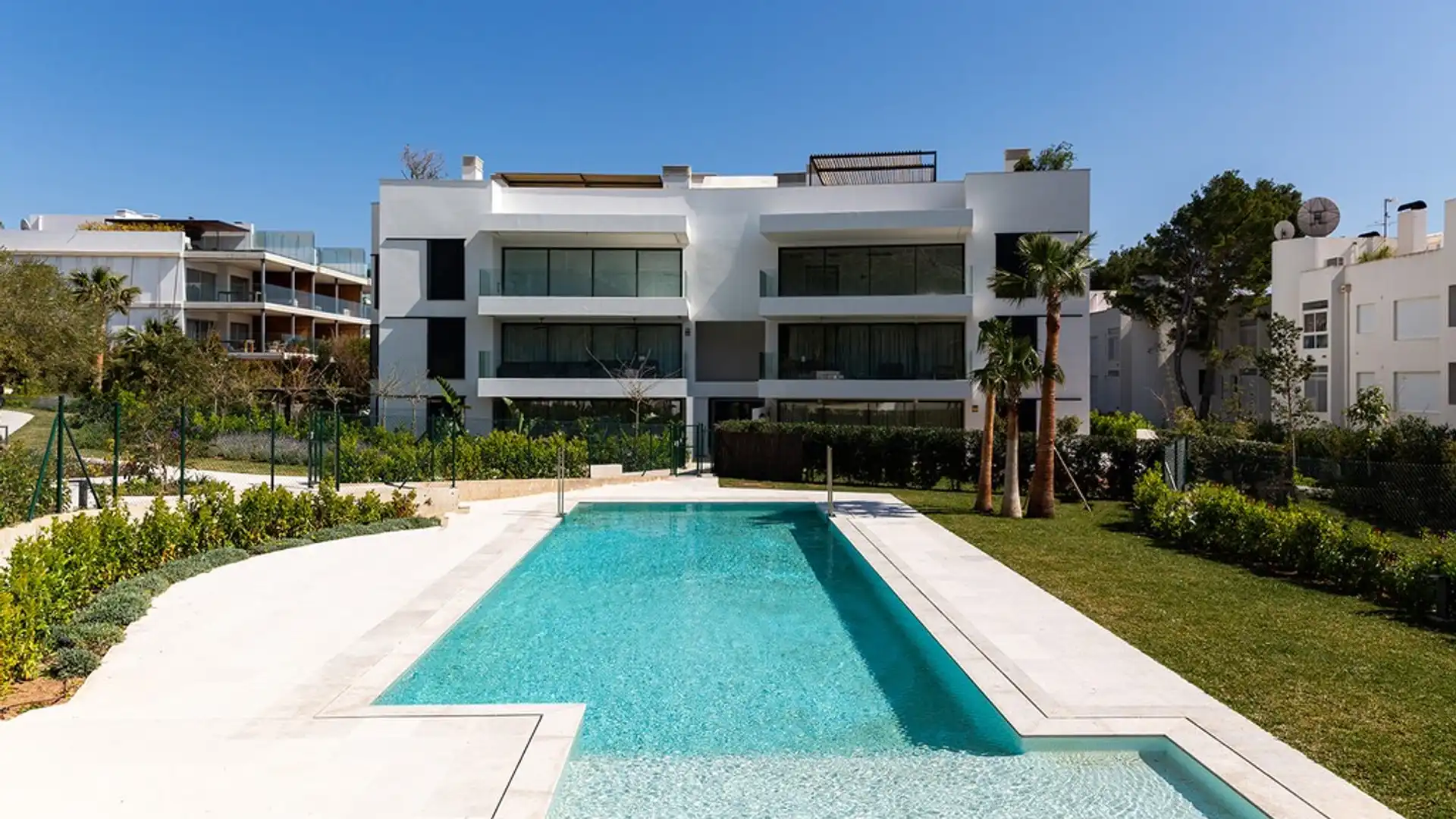 Außenansicht von Wohnungen zum Verkauf in Pollença mit Klimaanlage, Heizung und Terrasse