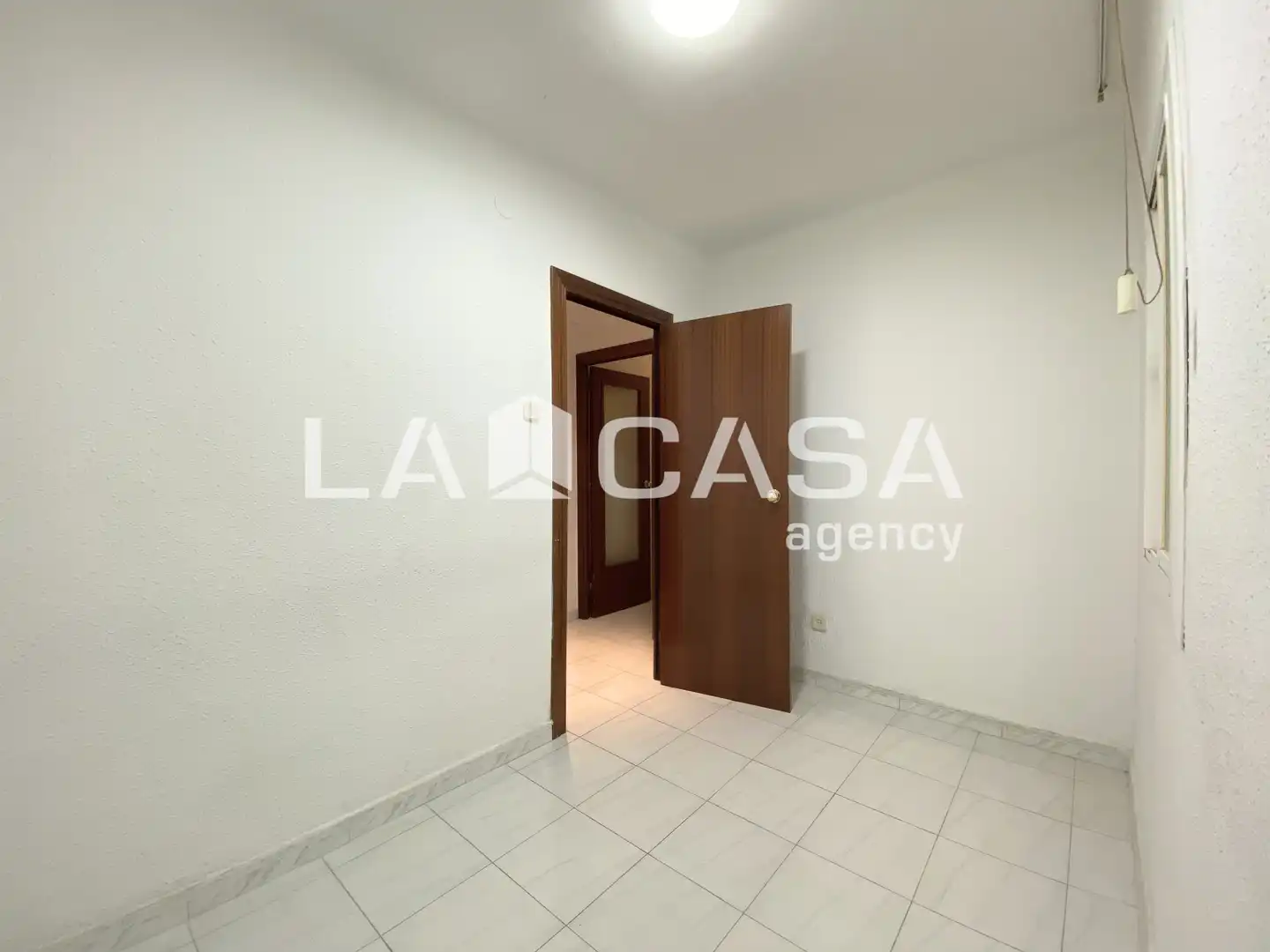 Piso en venta en Sant Adrià de Besòs con Calefacción y Balcón