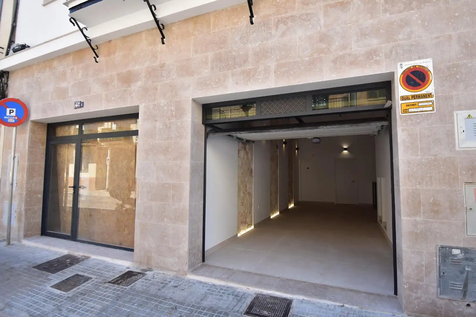 Casa amb terrassa en venda a Calle de Nuredduna, imagen 57