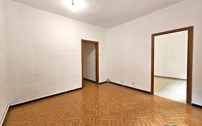 Bedroom of Flat for sale in  Barcelona Capital  with Heating