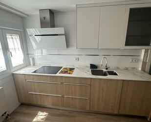 Kitchen of Flat to rent in Alcalá de Henares  with Air Conditioner, Terrace and Furnished