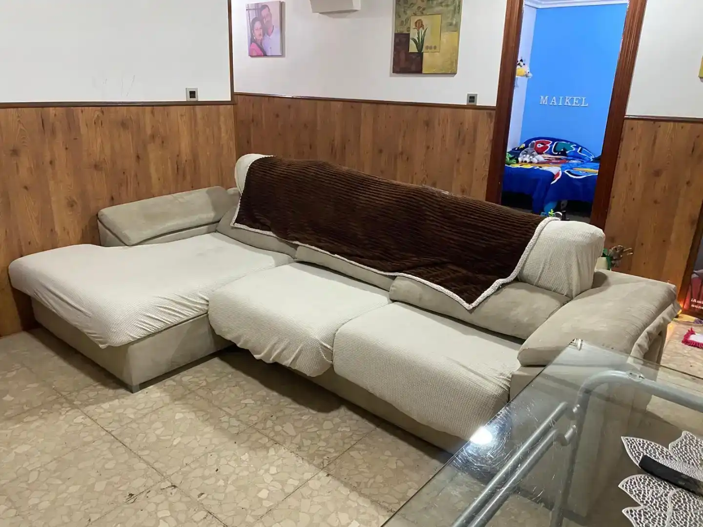 Sala d'estar de Casa adosada en venda en Puertollano amb Aire condicionat
