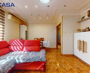 Sala d'estar de Pis en venda en Barakaldo  amb Calefacció i Balcó