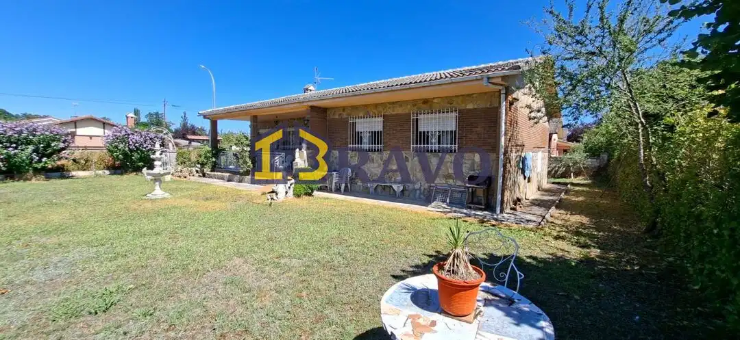 Villa mit Pool zum Verkauf in Medina de Pomar, imagen 2