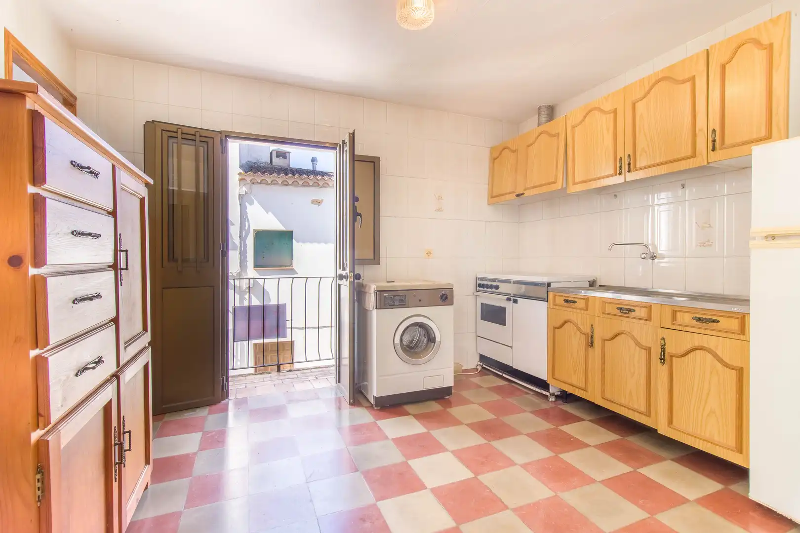 Kitchen of Country homes for sale in Aroche  with Terrace