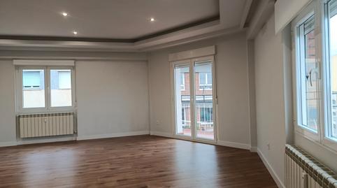 Photo 2 of Flat to rent in Paseo de Canalejas, 150, San Esteban - San Cristóbal, Salamanca