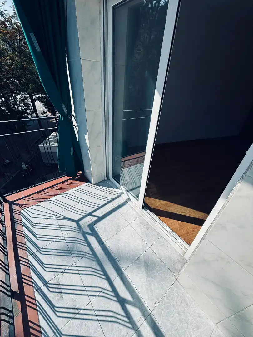 Terrasse von Wohnung zum Verkauf in L'Hospitalet de Llobregat mit Parkett, Terrasse und Balkon