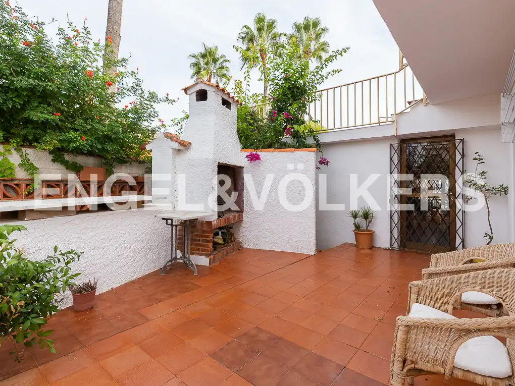 Terrassa de Casa o xalet en venda en Vinaròs amb Calefacció, Jardí privat i Terrassa
