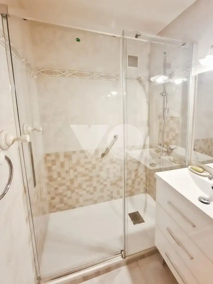 Piso con ascensor en venta en Calle de Telémaco, imagen 28