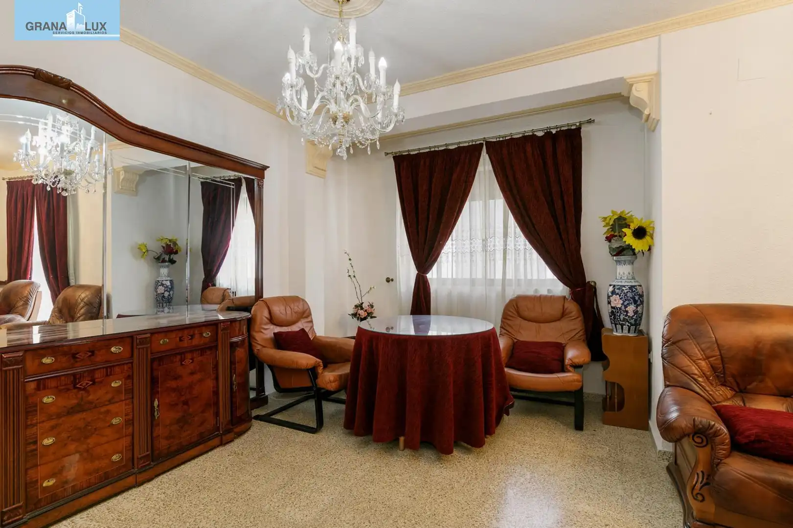 Sala de estar de Piso en venta en  Granada Capital con Aire acondicionado, Terraza y Amueblado