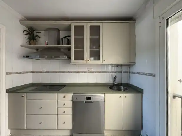 Cocina de Piso en venta en Suances con Calefacción, Terraza y Amueblado