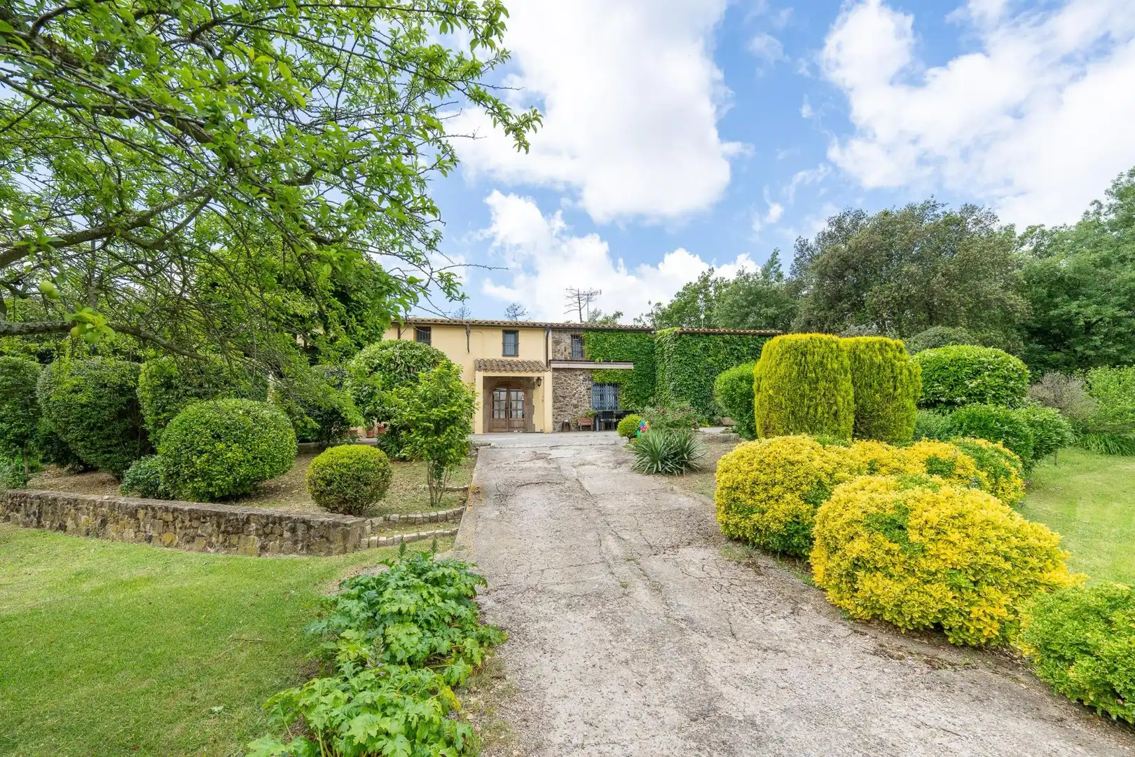 Vista exterior de Finca rústica en venta en Bescanó con Calefacción, Jardín privado y Trastero