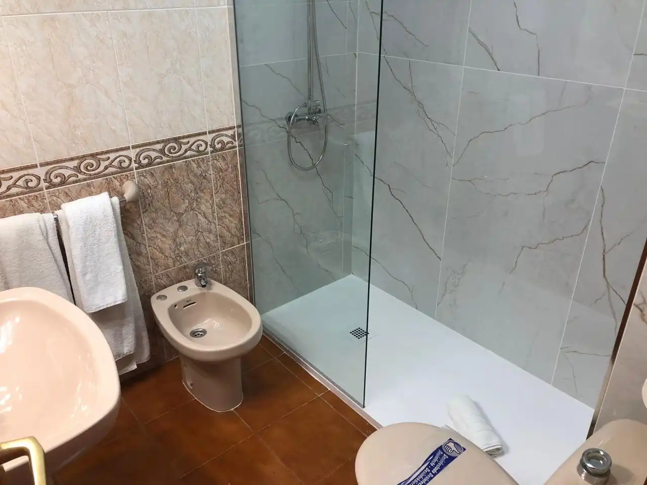 Badezimmer von Wohnung zum Verkauf in Adeje mit Terrasse und Möbliert