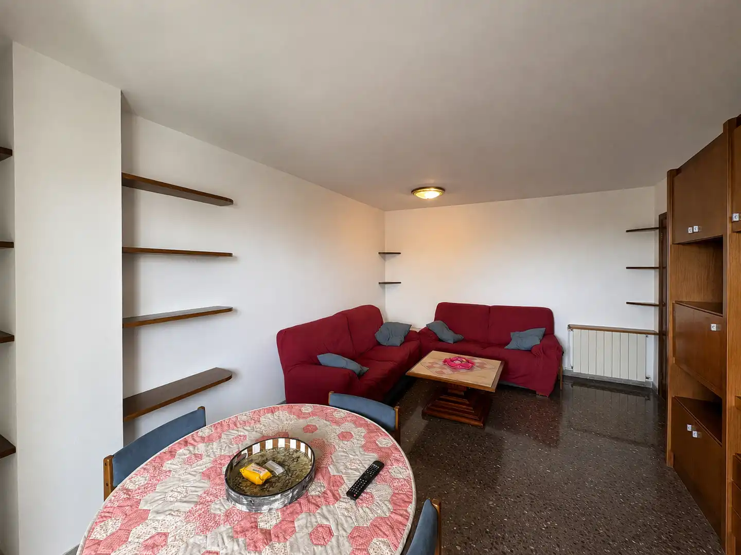 Sala d'estar de Àtic en venda en Santa Coloma de Gramenet amb Aire condicionat, Calefacció i Terrassa