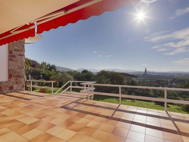 Casa amb jardí en venda a Gijón - CM AGAPANTOS 108