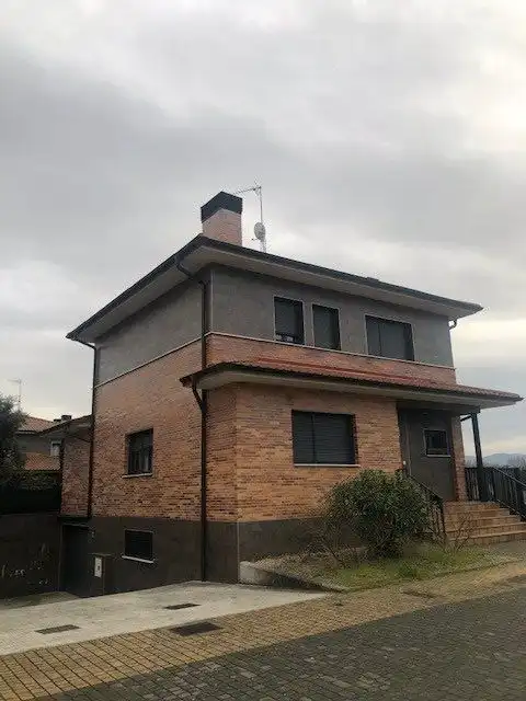 Vista exterior de Residencial en venta en Cendea de Olza / Oltza Zendea