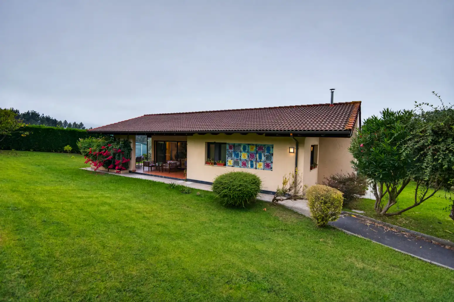 Vista exterior de Casa o chalet en venta en Cudillero, Asturias