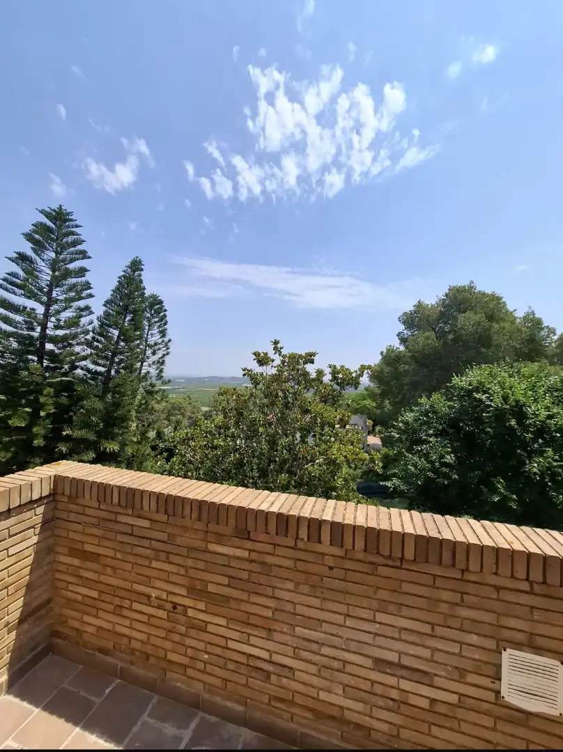 Exterior view of Houses for rent in Picassent  with Heating, Private garden and Parquet flooring