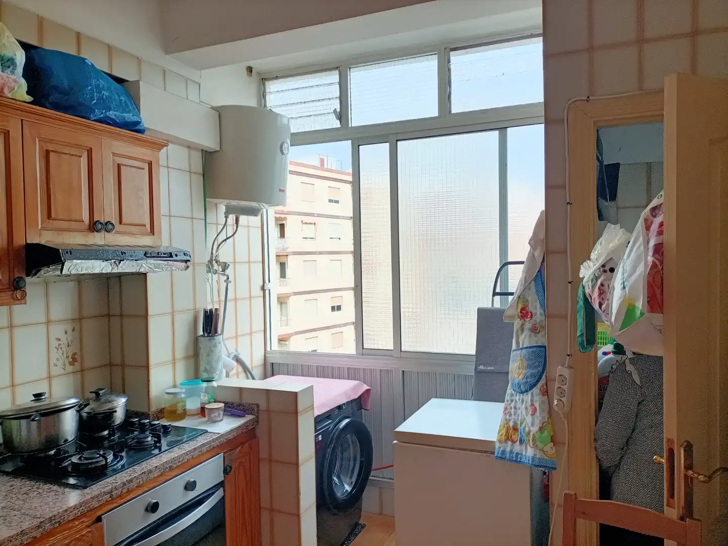 Cuina de Pis en venda en Santa Cruz de Tenerife amb Moblat, Forn i Rentadora