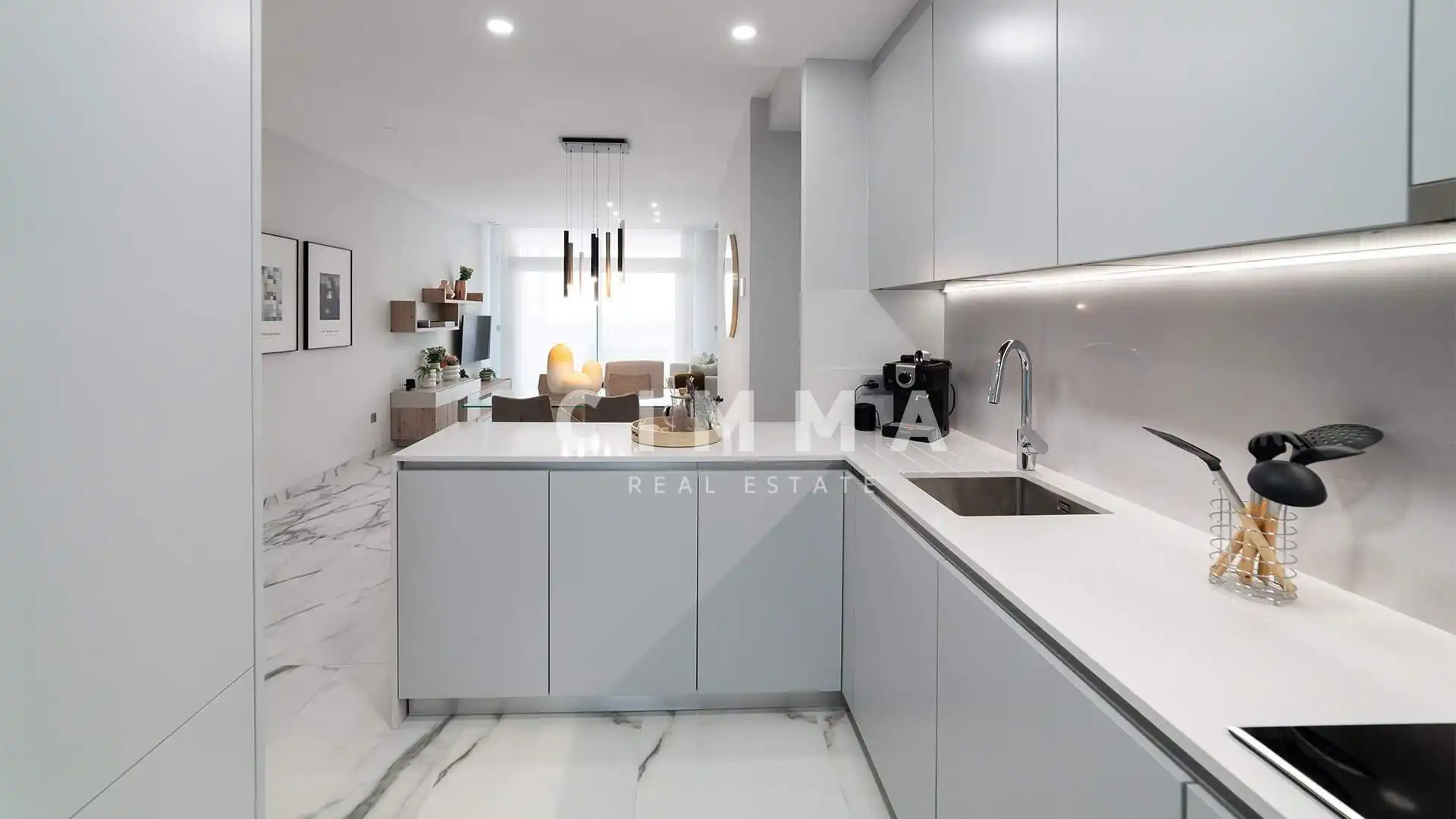Apartamento con ascensor en venta en Playa de Poniente, imagen 17