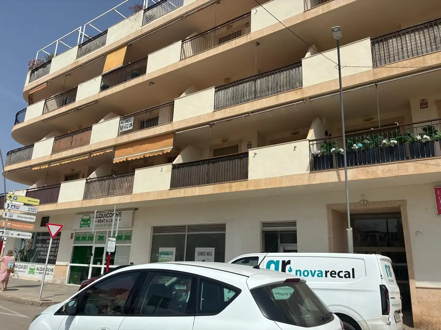 Exterior view of Commercial properties for sale in Dénia  with Air Conditioner
