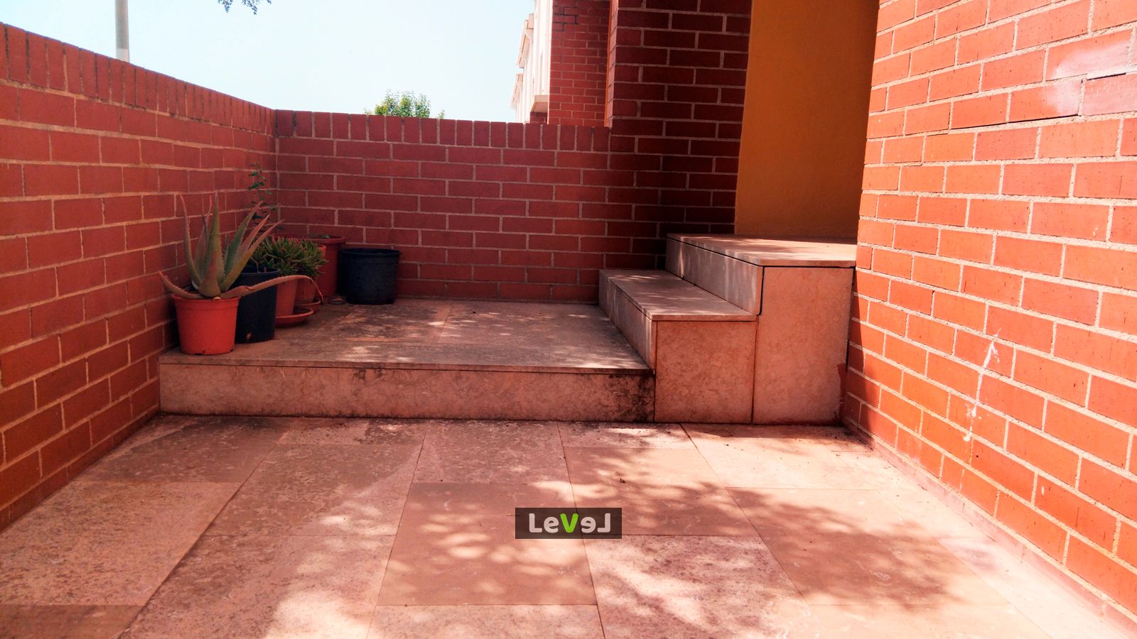 Terrassa de Casa adosada en venda en Alcanar amb Aire condicionat, Calefacció i Jardí privat