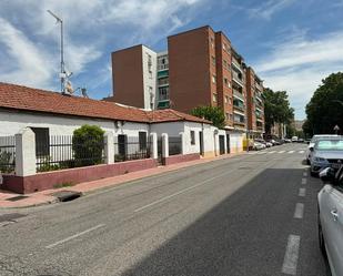 Vista exterior de Pis en venda en Alcalá de Henares