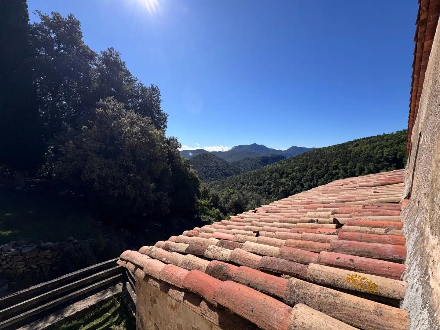 Vista exterior de Finca rústica en venta en Albanyà con Jardín privado, Terraza y Trastero