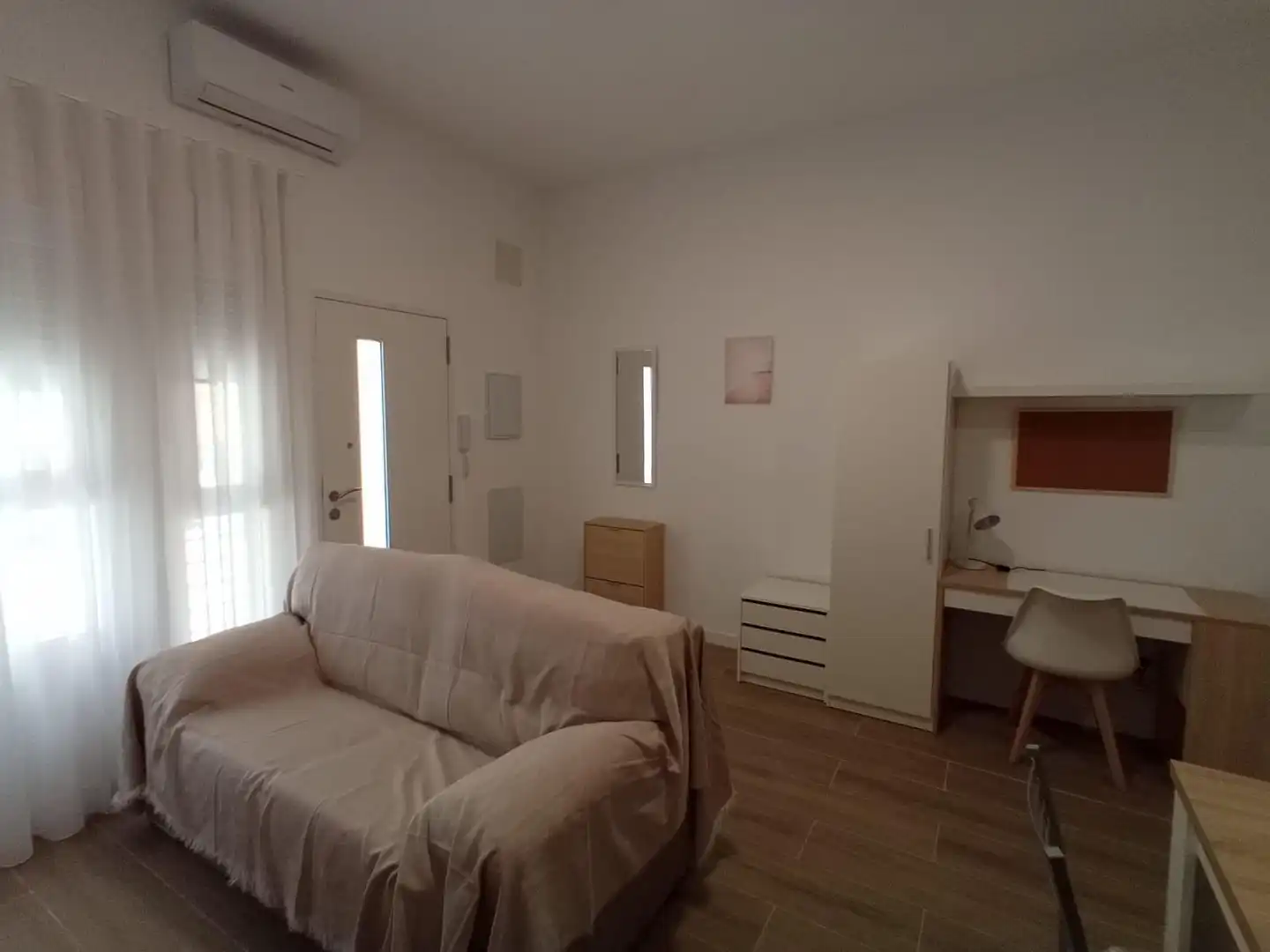 Bedroom of Study for rent in San Vicente del Raspeig / Sant Vicent del Raspeig  with Air Conditioner, Furnished and Oven