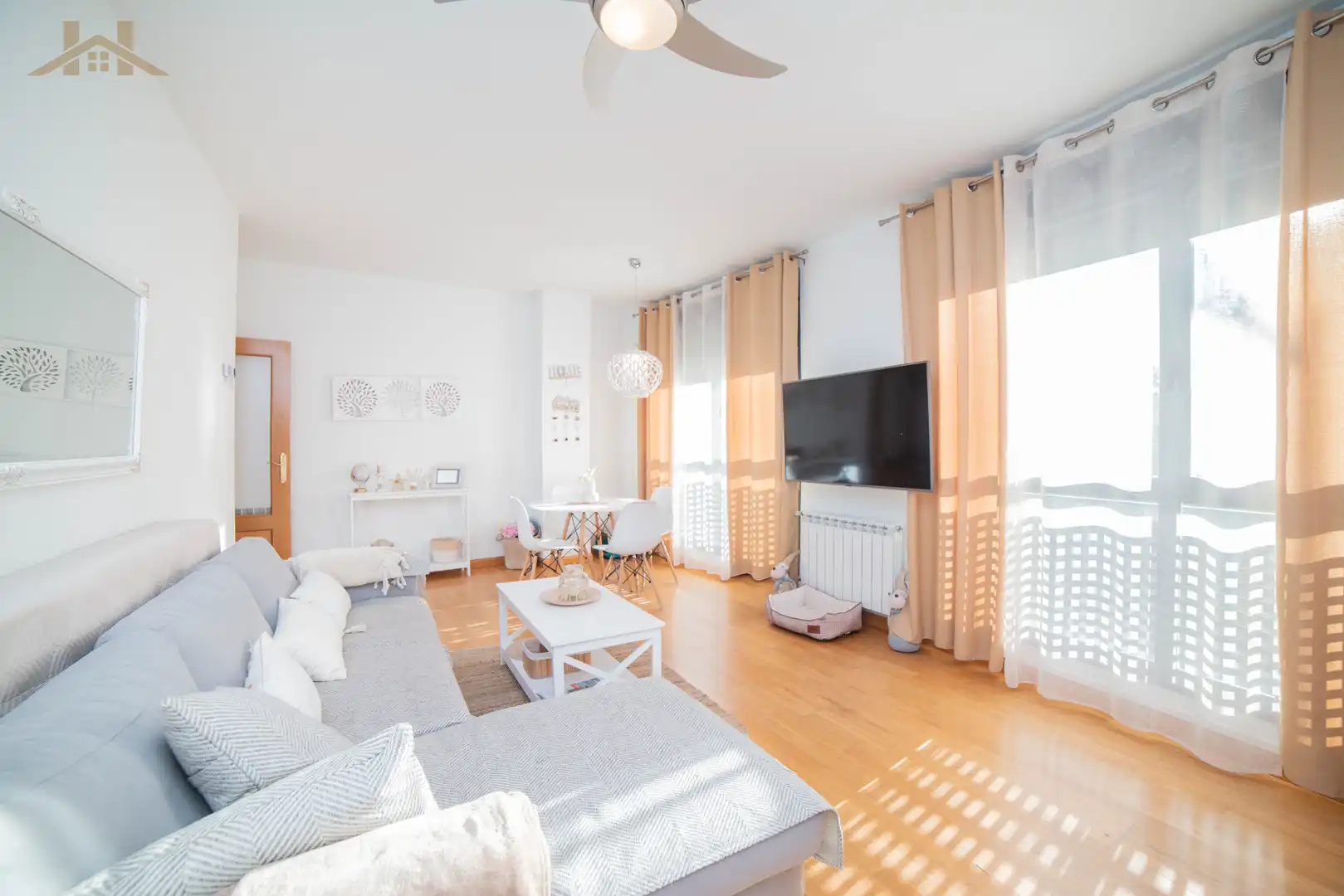 Sala d'estar de Pis en venda en Valdemoro amb Calefacció i Forn