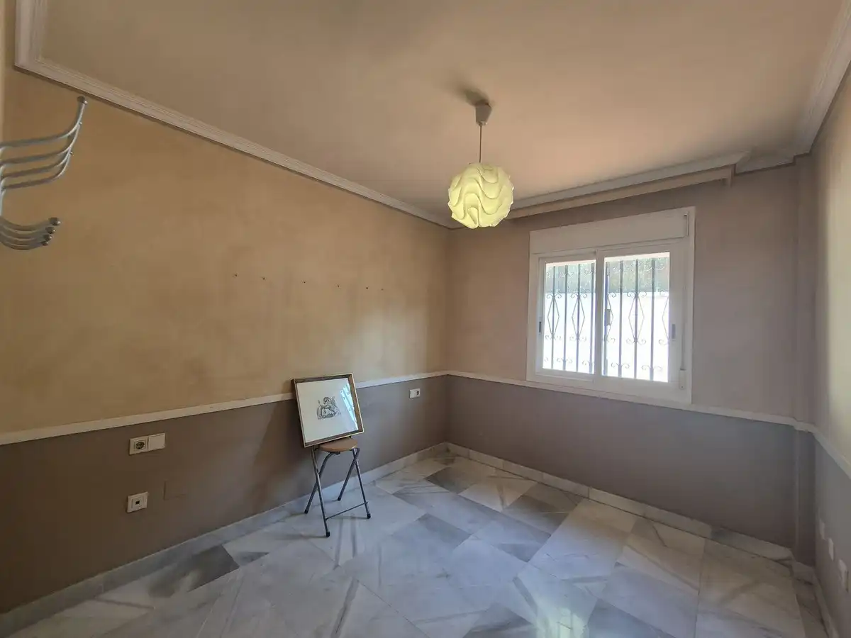 Flat for sale in Marbella  with Air Conditioner, Private garden and Terrace