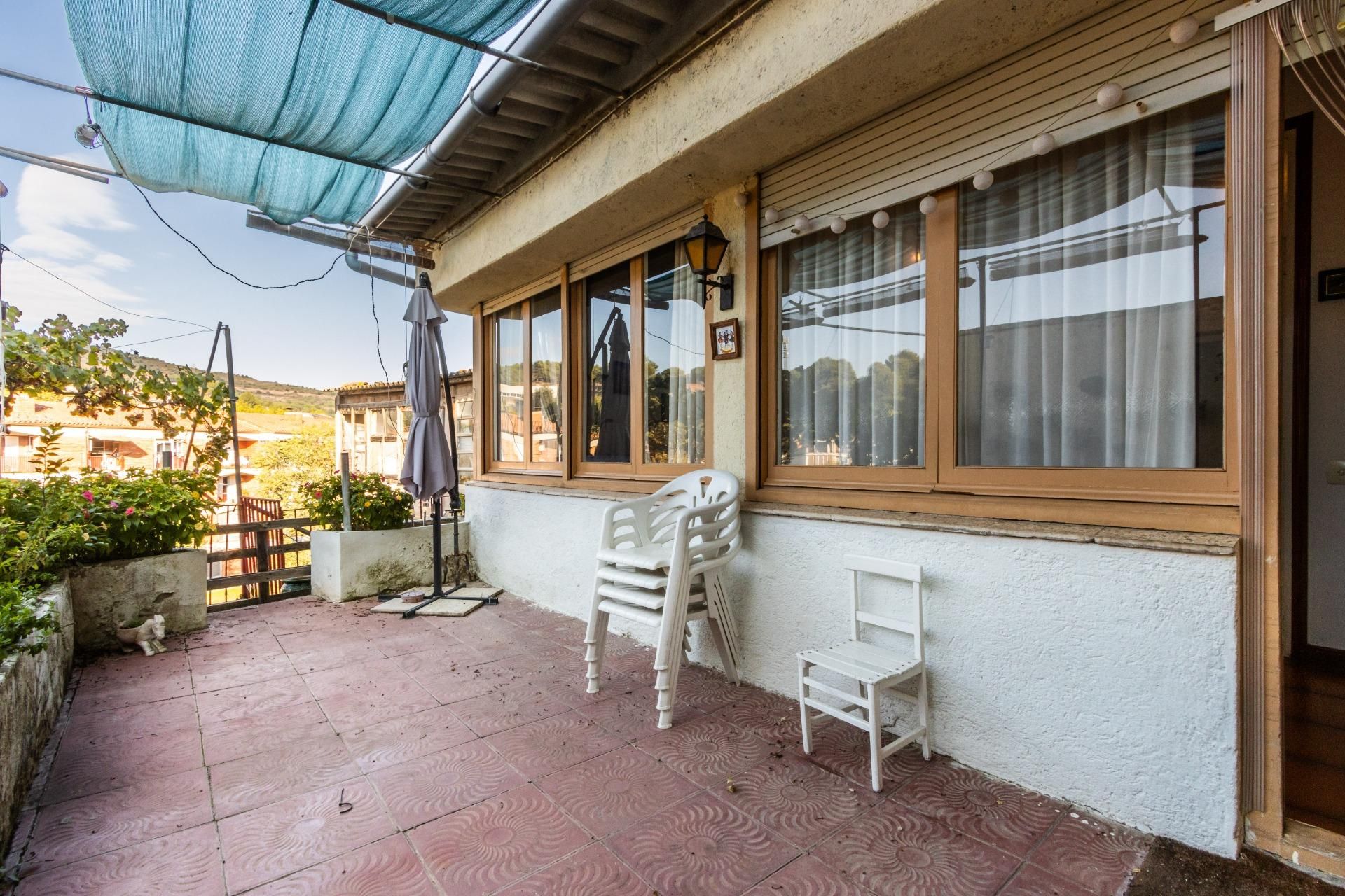 Terrassa de Casa adosada en venda en Sant Llorenç Savall amb Calefacció, Terrassa i Traster