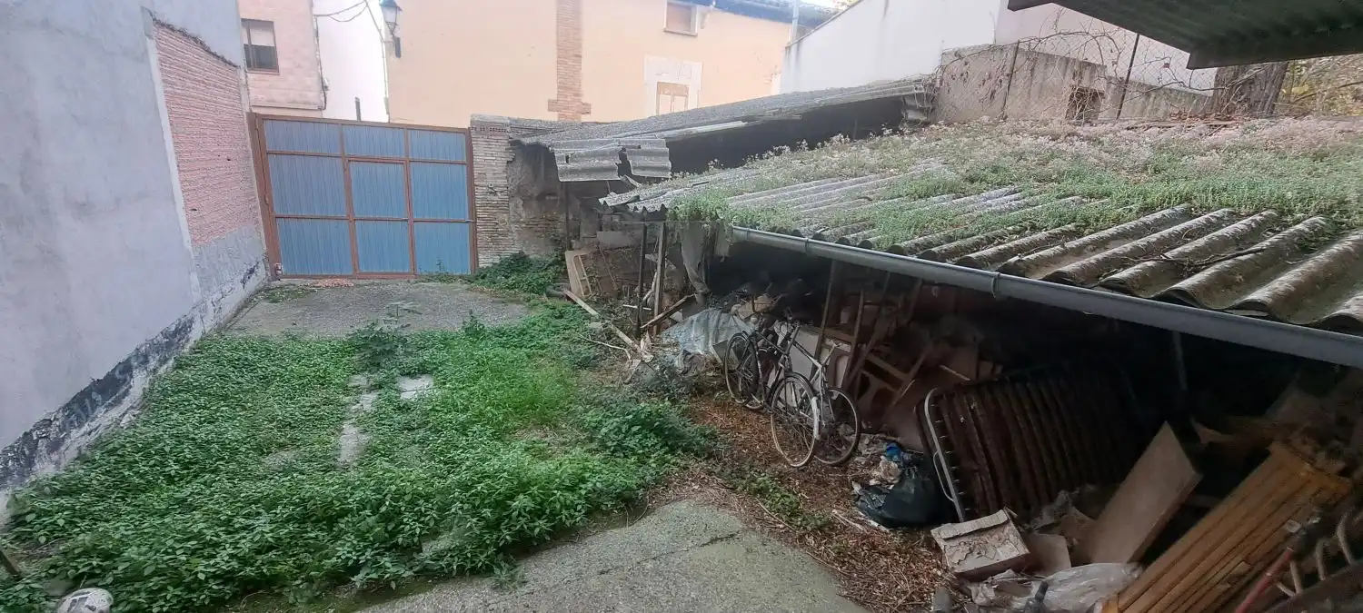 Residential zum Verkauf in Huesca