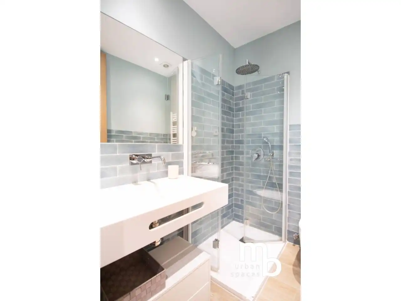Baño de Apartamento de alquiler en Madrid con Aire acondicionado, Calefacción y Amueblado