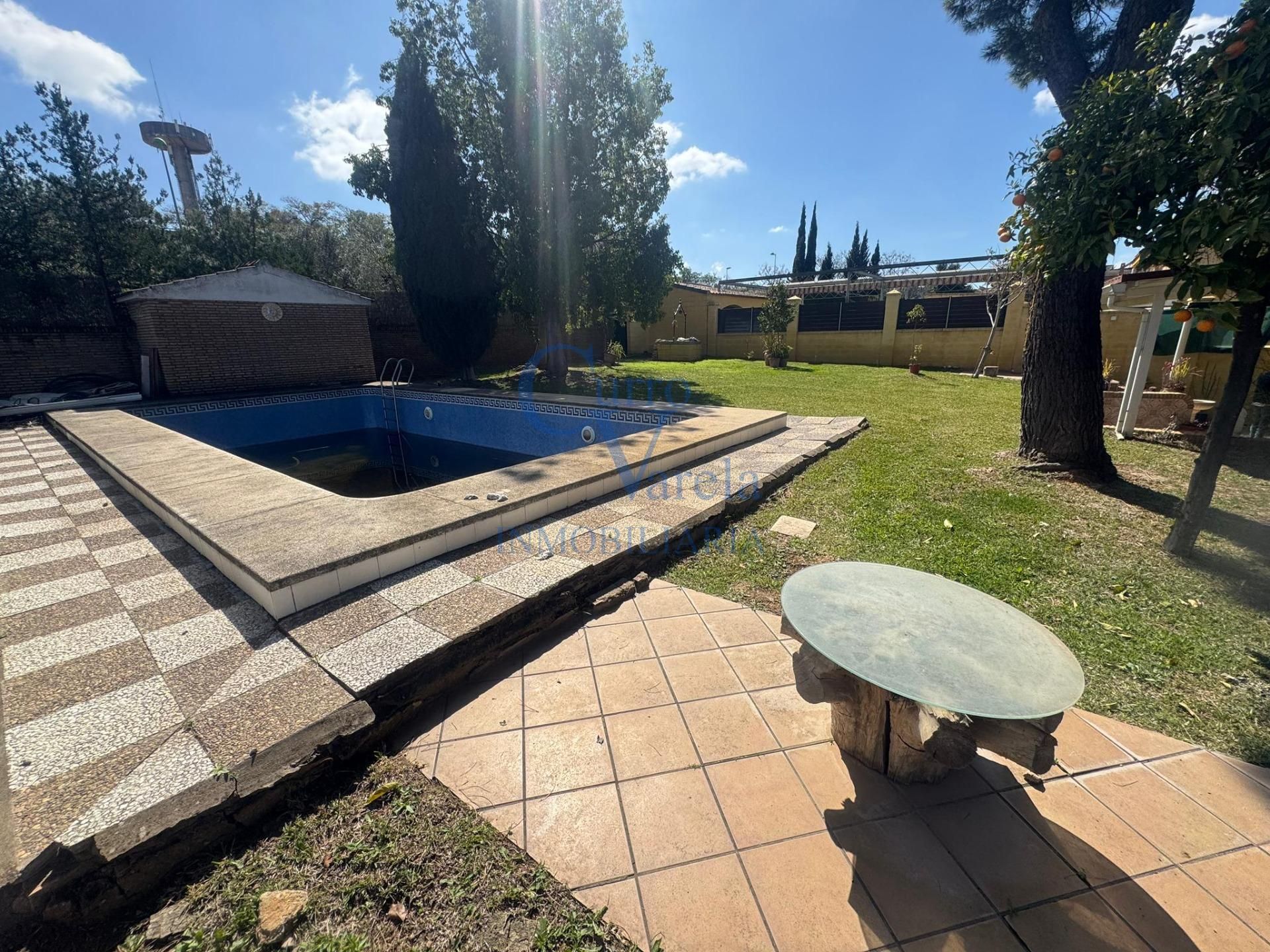 Piscina de Casa o chalet en venta en Montequinto con Aire acondicionado, Jardín privado y Terraza