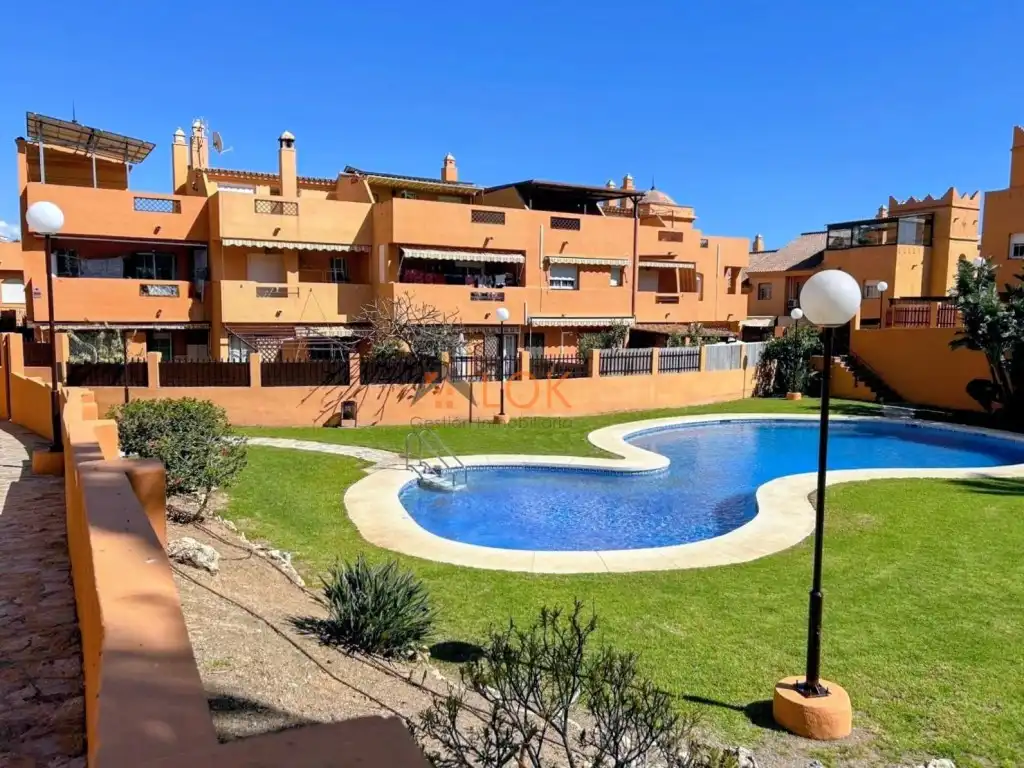 Casa en venta en Calle Pepa Flores González, imagen 77