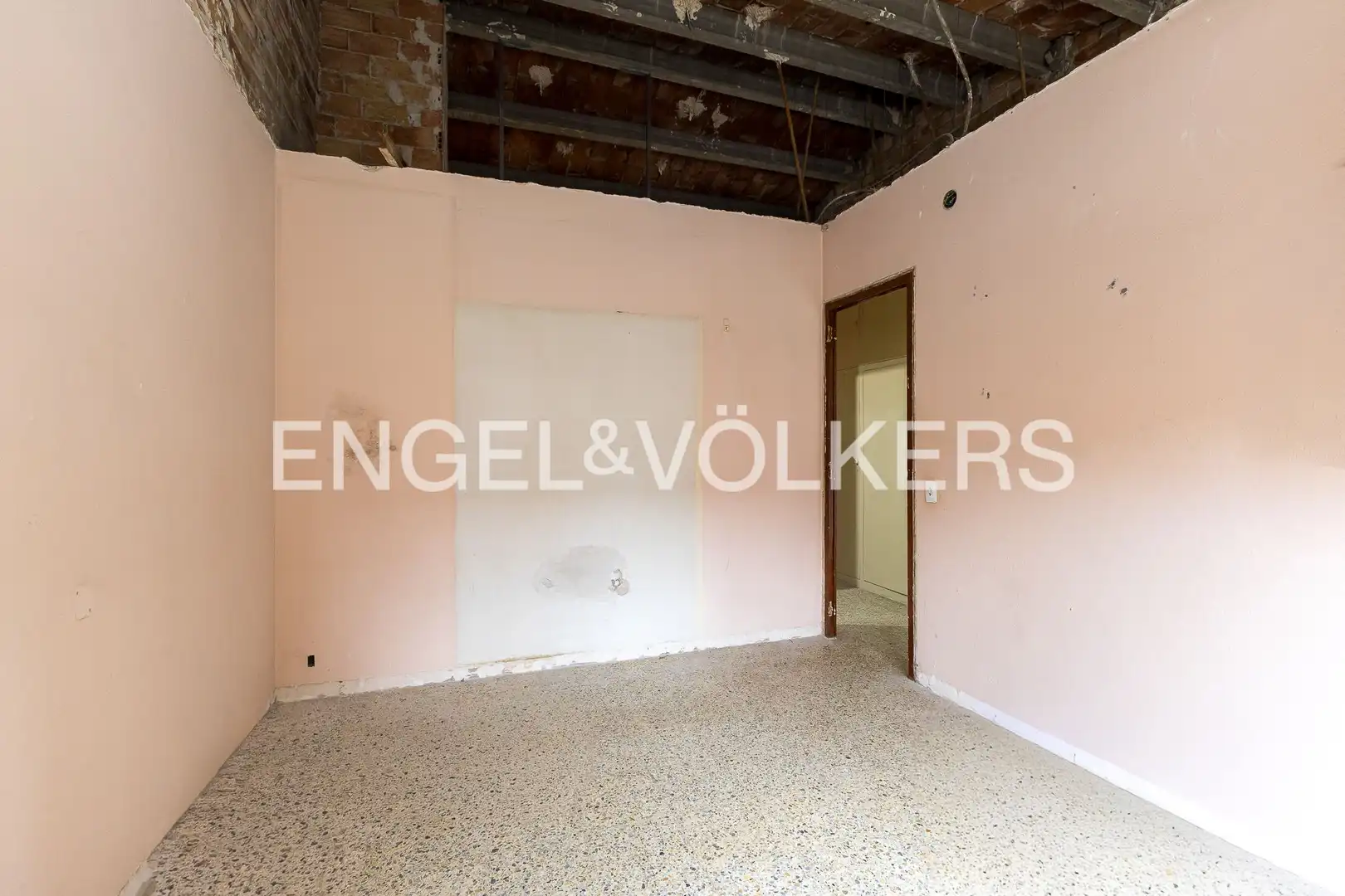Houses for sale in Sant Vicenç Dels Horts  with Heating and Private garden