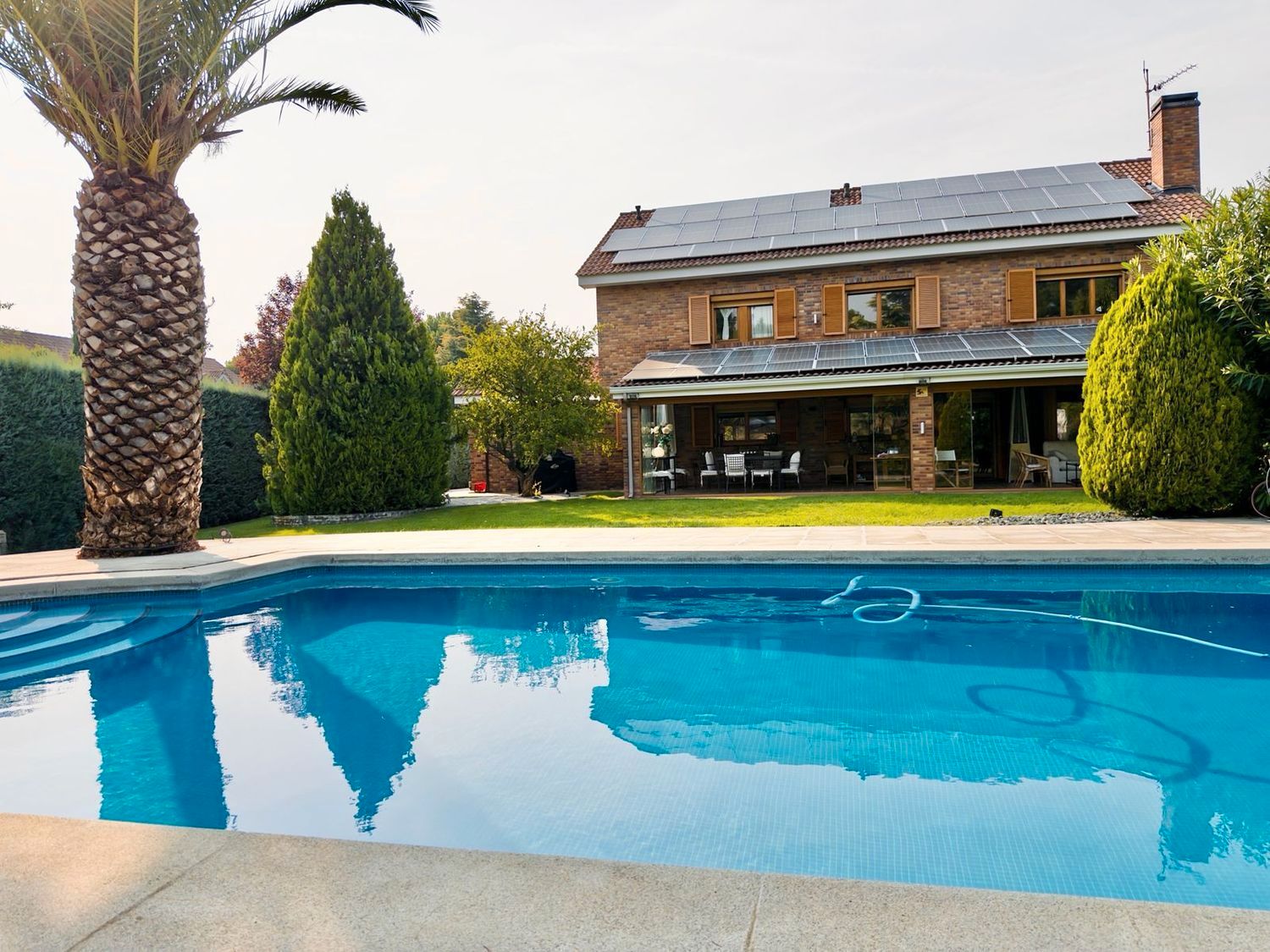 Swimming pool of House or chalet for sale in Pozuelo de Alarcón  with Air Conditioner, Heating and Private garden