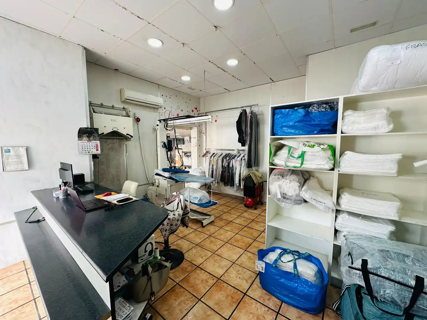 Business premises for transfer in Benalmádena pueblo, imagen 17