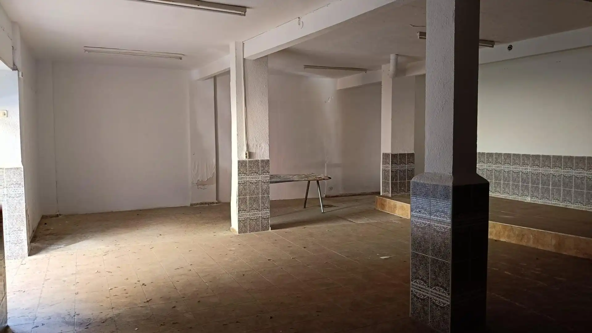 Gewerbefläche zum Verkauf in Calle CANOVAS DEL CASTILLO, imagen 5