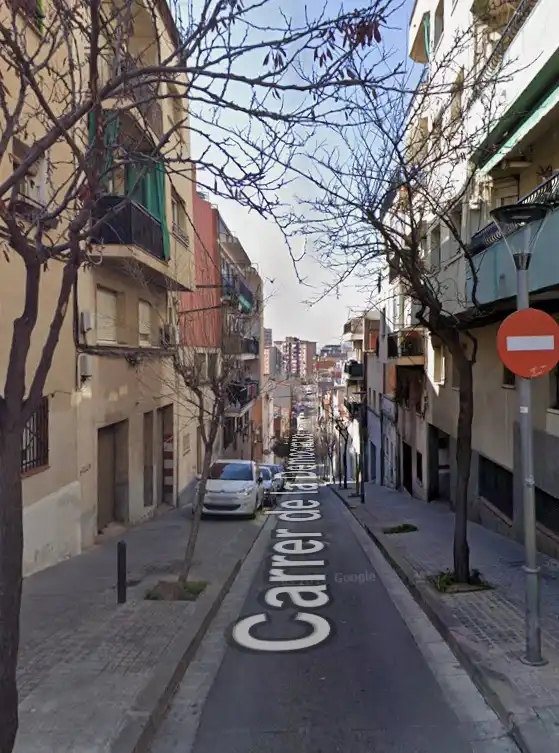 Wohnung zum Verkauf in Carrer de la Democràcia