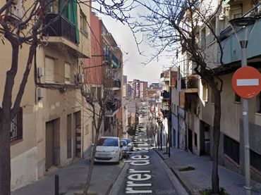Piso en venta en Carrer de la Democràcia