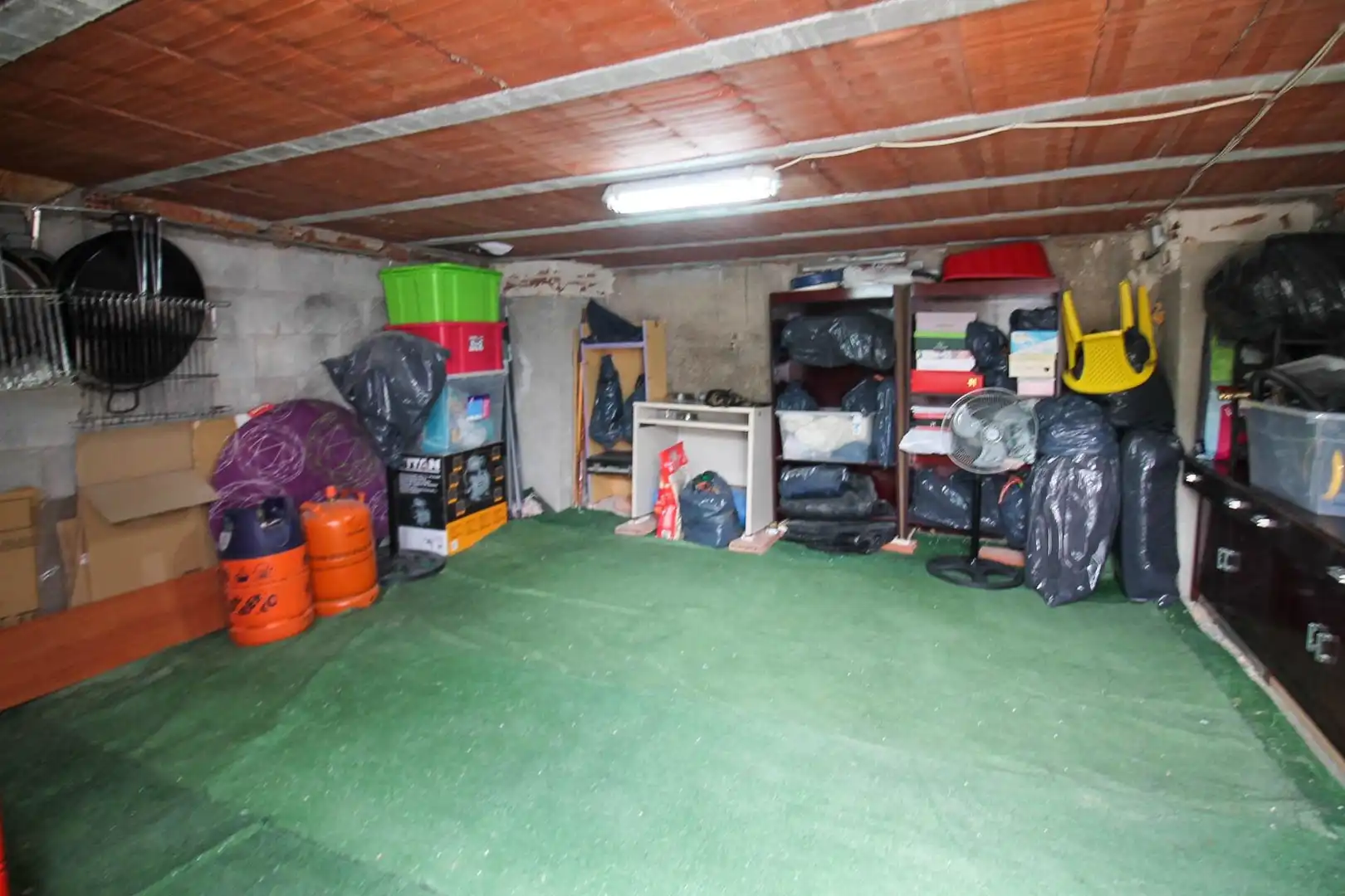 Houses for sale in Crevillent  with Private garden, Terrace and Storage room