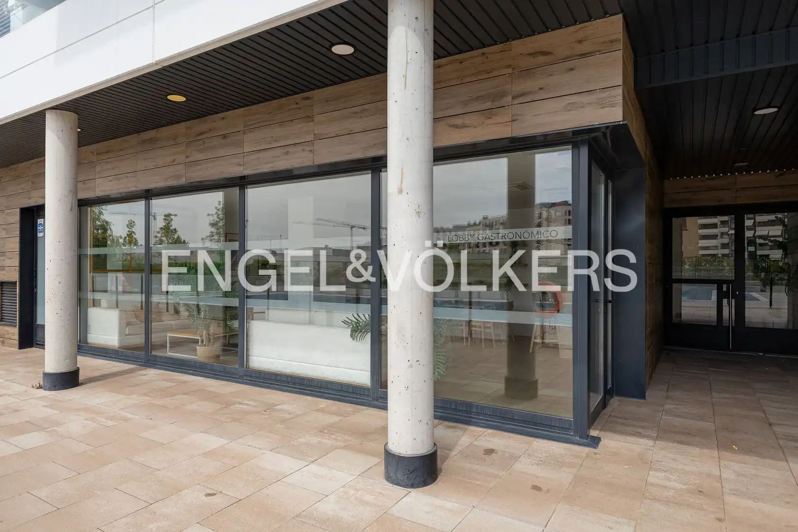 Exterior view of Attic for rent in Madrid  with Air Conditioner, Heating and Private garden