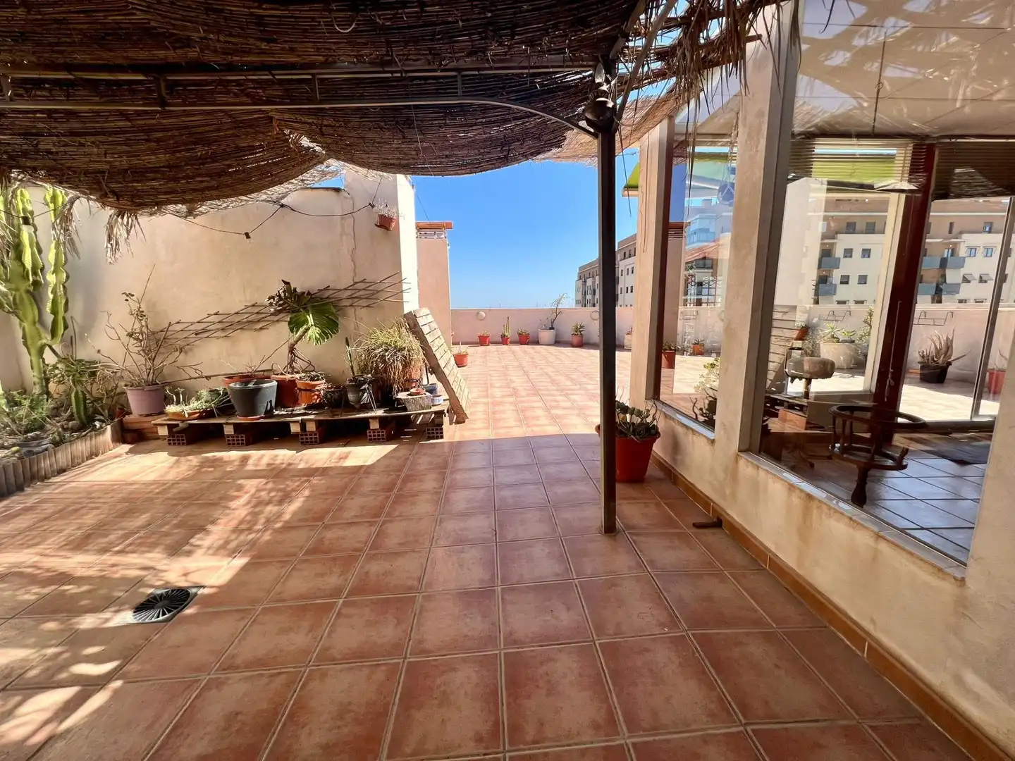 Terraza de Ático de alquiler en Elche / Elx con Aire acondicionado, Calefacción y Terraza